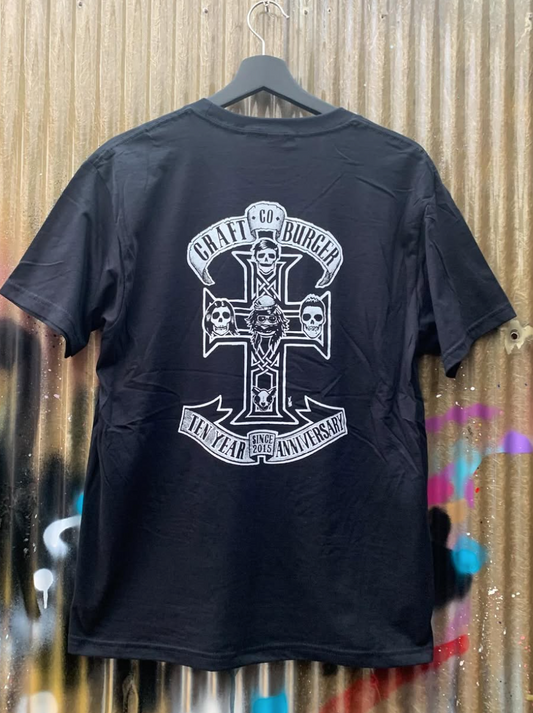 T シャツ